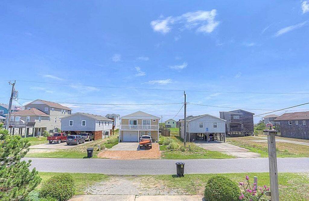 4121 Quacker Box * 3 Min Walk to Beach in Kitty Hawk Beach, Kitty Hawk