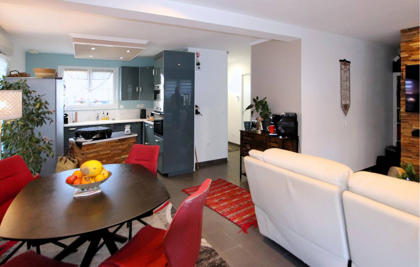 Moderne Wohnung mit Pool und Parkplatz in der Nähe von Boisseron in Sommières, Nimes und Umgebung