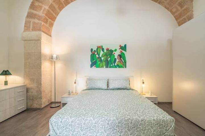 Entire apartment, The Mansion of Cala Rossa in Ortigia, Syracuse
