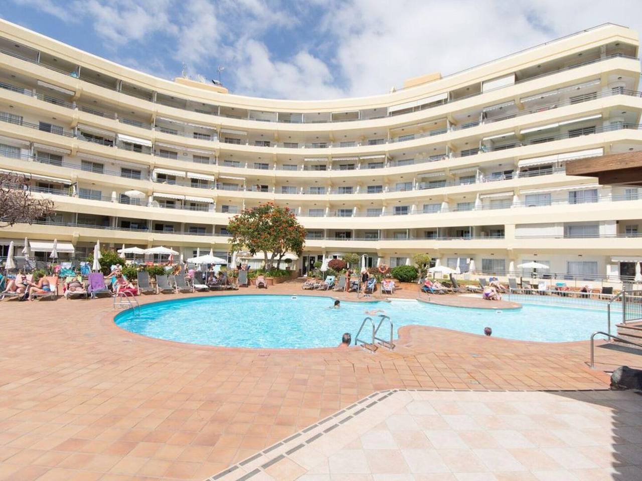 Entire apartment, Santa Maria 133 - Studio in Playa Puerto Colón, Adeje