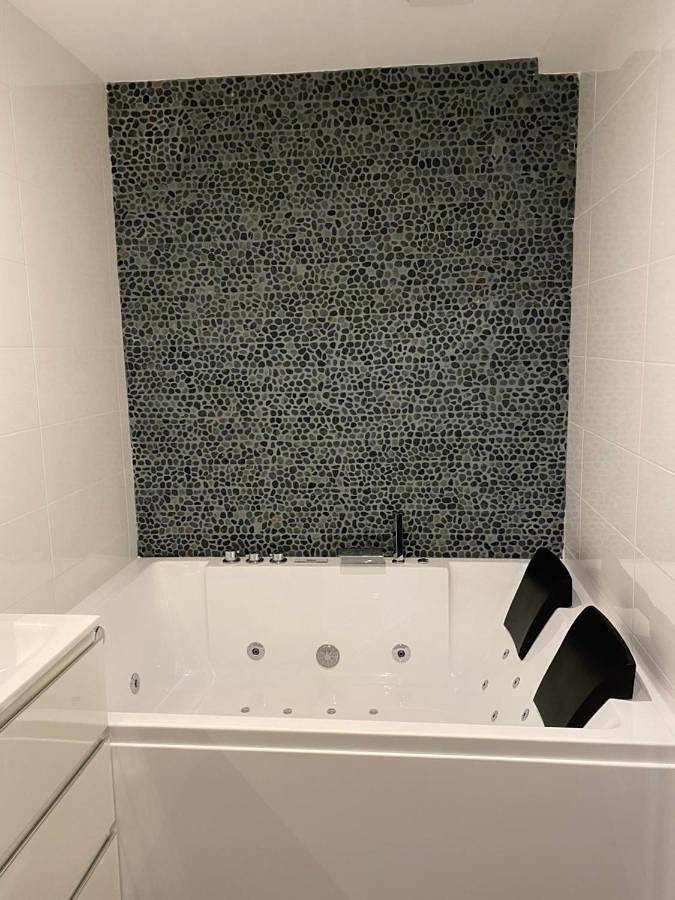 Gîte pour 4 personnes, avec jacuzzi à Sens - 3