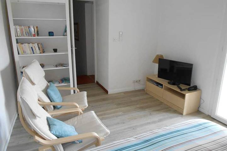 4* Haus mit Charakter, Garten, Schwimmbad/Klima, Panoramablick, Natur in Le Revest-les-Eaux, Mittelmeerküste (Frankreich)