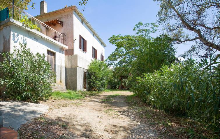 Apartamento con vistas al mar, aparcamiento y cocina - 1,5 km de la playa in Cetraro, Provincia de Cosenza