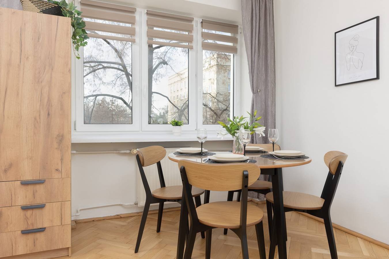 Apartamento entero, Białe Aleje | Stylish Apartment | Desk in Mokotów, Varsovia