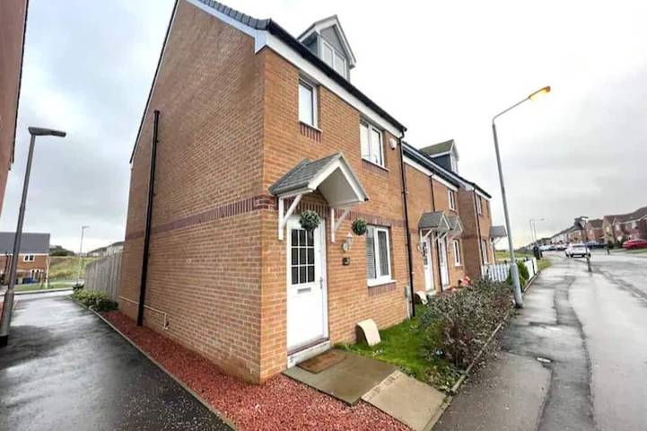 Holiday home for 7 people, with garden in Glasgow