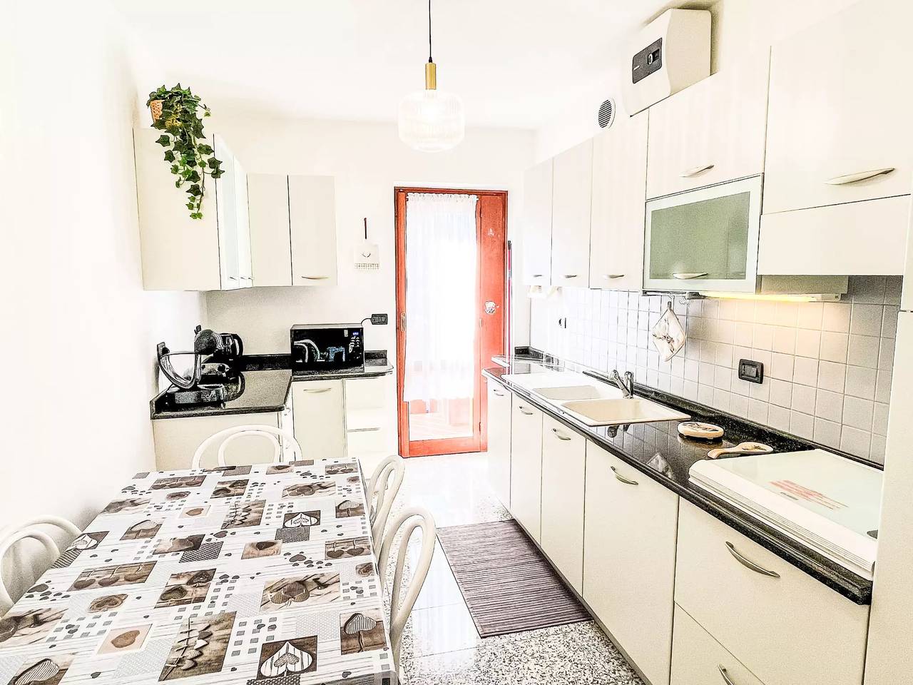 Ganze Wohnung, 3 Zimmer 4 Personen in Pinzolo, Brentagruppe