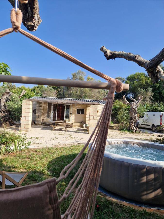 Villa per 4 persone, con Idromassaggio e Terrazza nonché Giardino e Piscina per bambini a San Cesario di Lecce