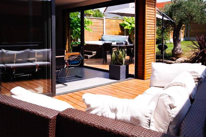 Location de vacances pour 8 personnes, avec jacuzzi et jardin, adapté aux familles à Basly