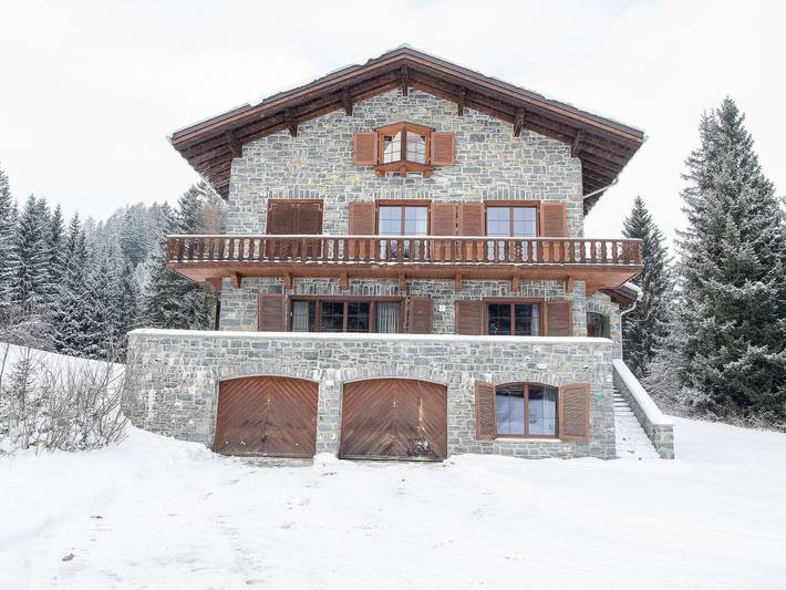 Hütte für 12 Personen, mit Garten und Seeblick sowie Balkon, kinderfreundlich in der Lenzerheide