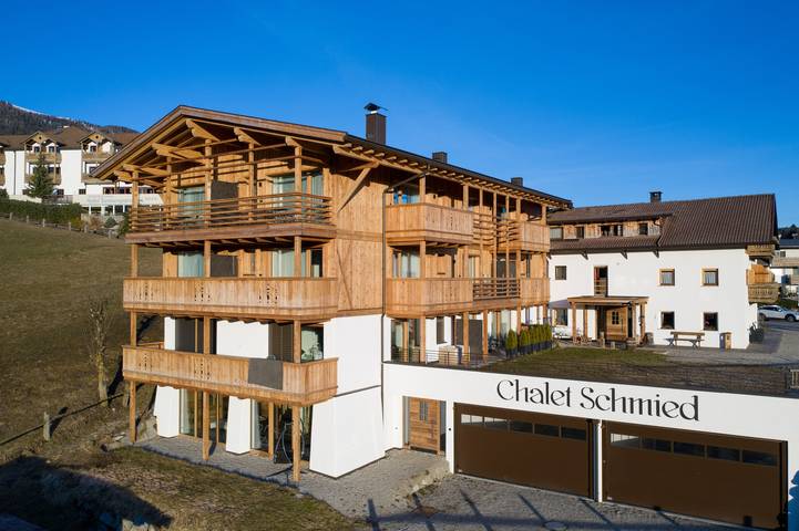 Hel studio-lejlighed, Holiday Apartment "Wohnung 5" with Sauna, Terrace & Mountain View in Terenten, Dolomiti Superski