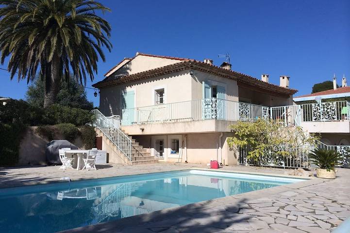 Villa pour 8 personnes, avec Terrasse et Jardin à Saint-Laurent-du-Var