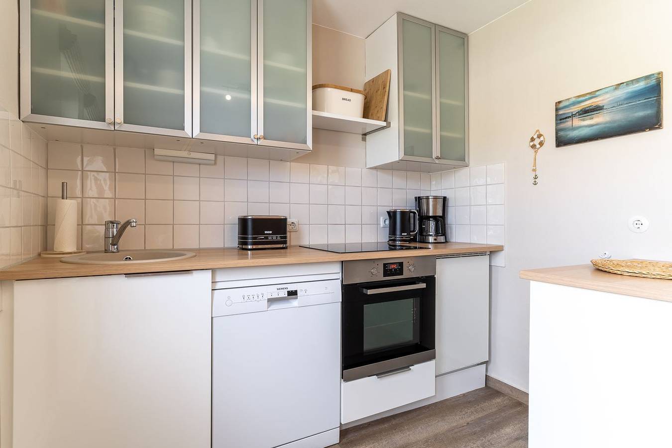 Ganze Wohnung, Gartenwohnung - wunderschönes Reetappartement in Top-Lage! in St. Peter-Ording, Eiderstedt