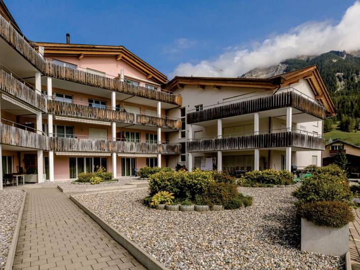 Ganze Ferienwohnung, Ferienwohnung Güntert - 4.5 Zimmer-Wohnung in Lantsch/Lenz, Plessur Alpen