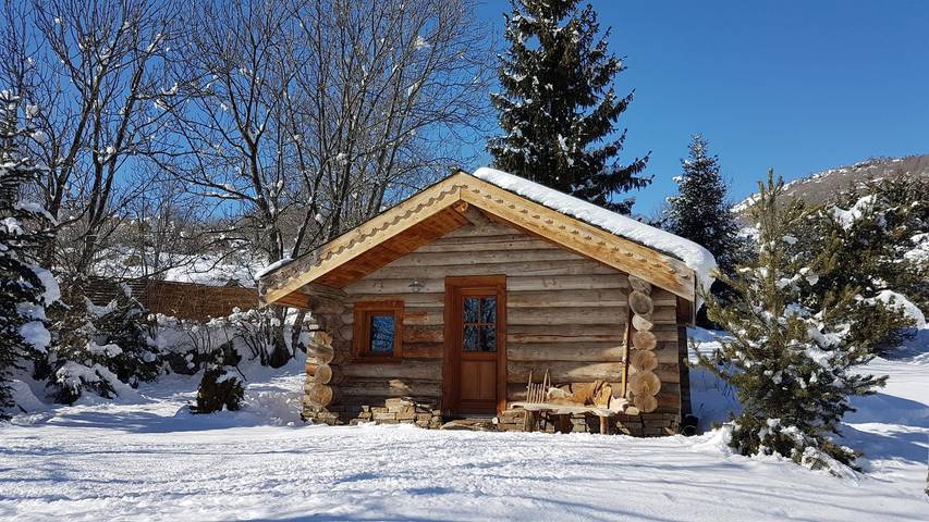 Gîte pour 2 personnes, avec jardin à Dorres