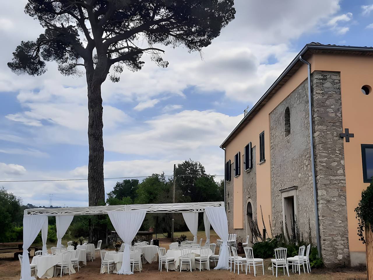 San Pietro Country House B&B – Historic Stone Retreat Amidst Irpinia Vineyards in Paternopoli, Avellino Province