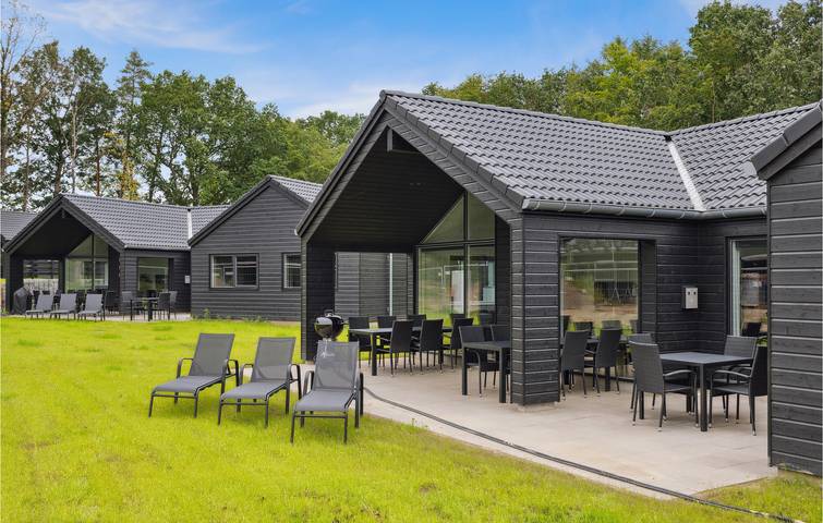 Ferienhaus für 16 Personen, mit Garten und Seeblick sowie Sauna, mit Haustier in Krakow am See - 2