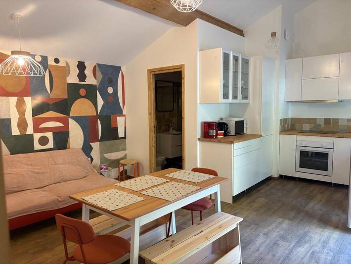 Gîte pour 4 personnes, avec Terrasse à Belvis