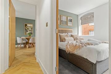 Apartment for 4 People in Worcester, Worcestershire, Photo 2