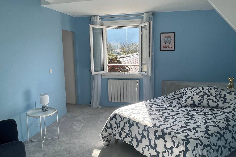 Chez Julie & Thomas charming house ac swimming pool near Rocamadour Padirac 15pers in Prudhomat, Lot