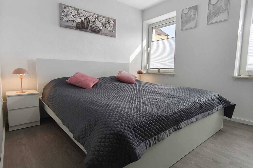 ***Family-friendly vacation apartment near Legoland with terrace & parking *** in Legoland Deutschland, Günzburg 