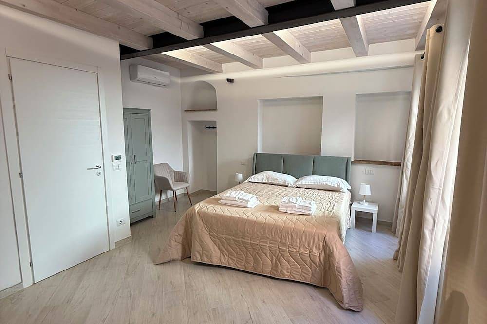 La Dimora di Roberta is located within walking distance of the Fortress and the historic center. in Montalcino, Val d'Orcia