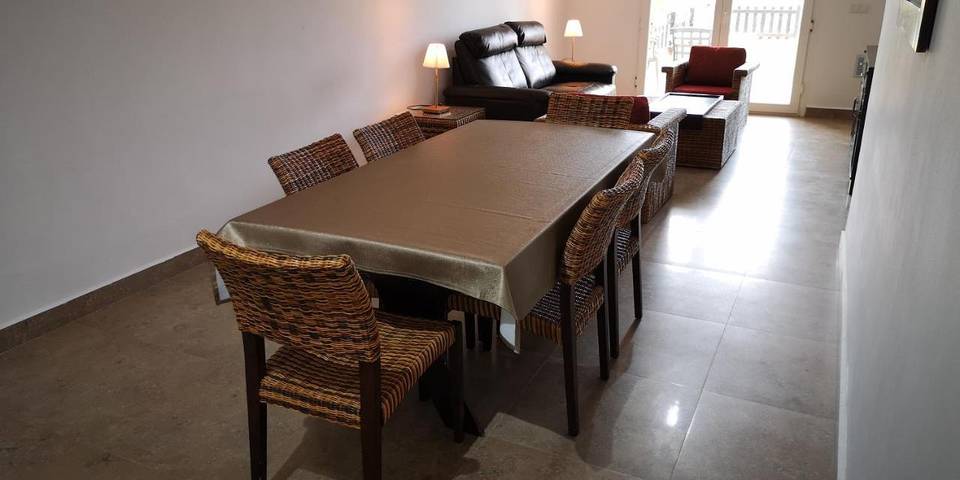 Gîte pour 6 personnes, avec vue ainsi que jardin et piscine dans Madagh - 4