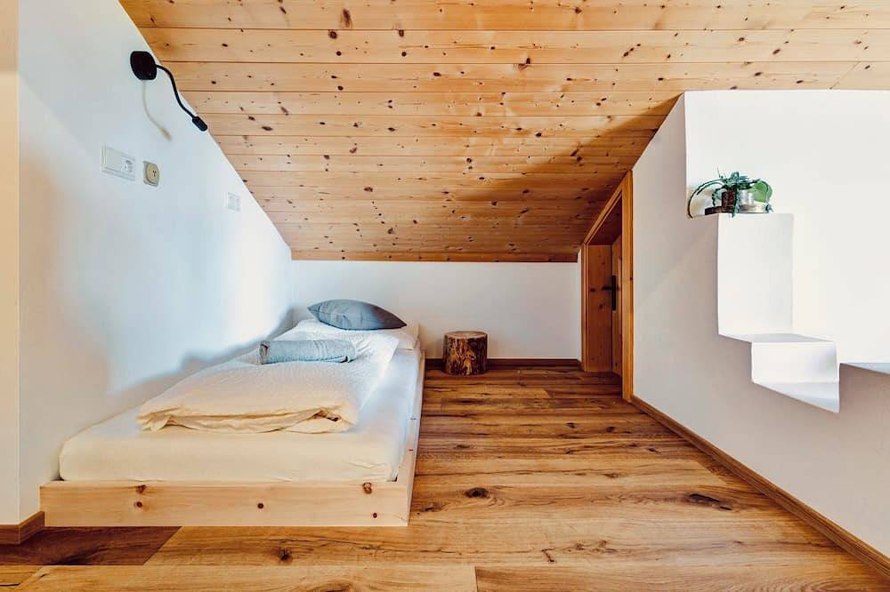 Ganze Wohnung, Exklusives Hof.Apartment mit Panoramablick auf die Dolomiten. in Barbian, Sarntaler Alpen