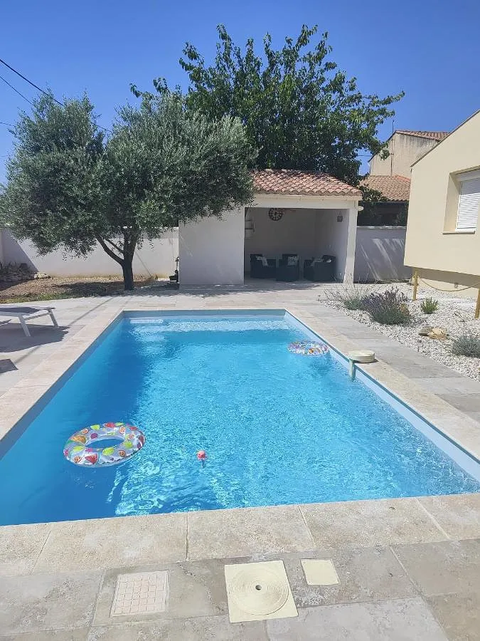 Maison de vacances pour 4 personnes, avec piscine et jardin - 1