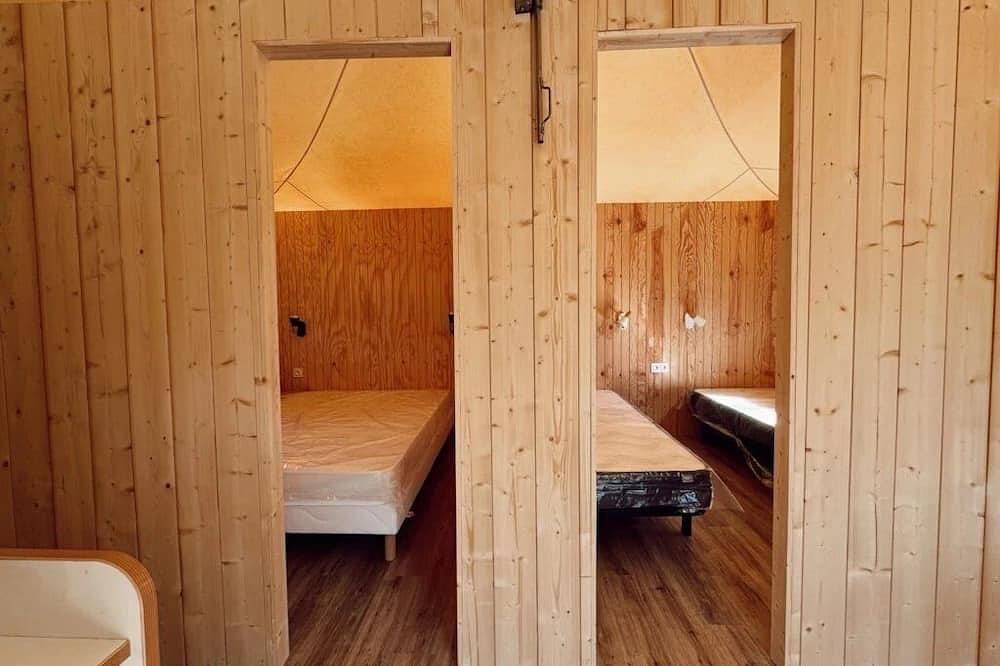 Camping 4 étoiles - Piscine  - ccbgccc in Arques (Aude), Parque Natural Regional Corbières-Fenouillèdes