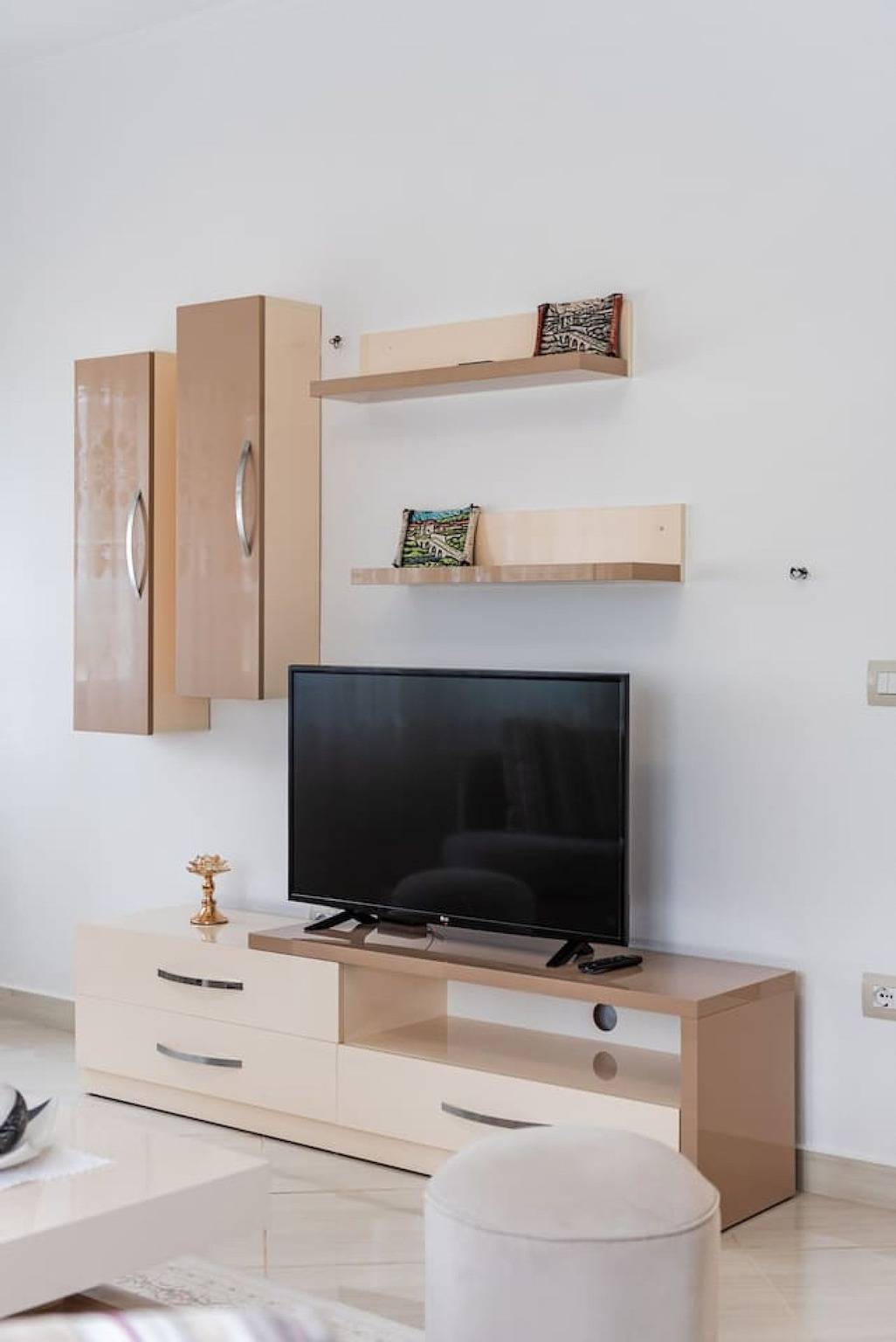 Appartamento intero, Appartamento vacanze per 7 persone con balcone in Albania