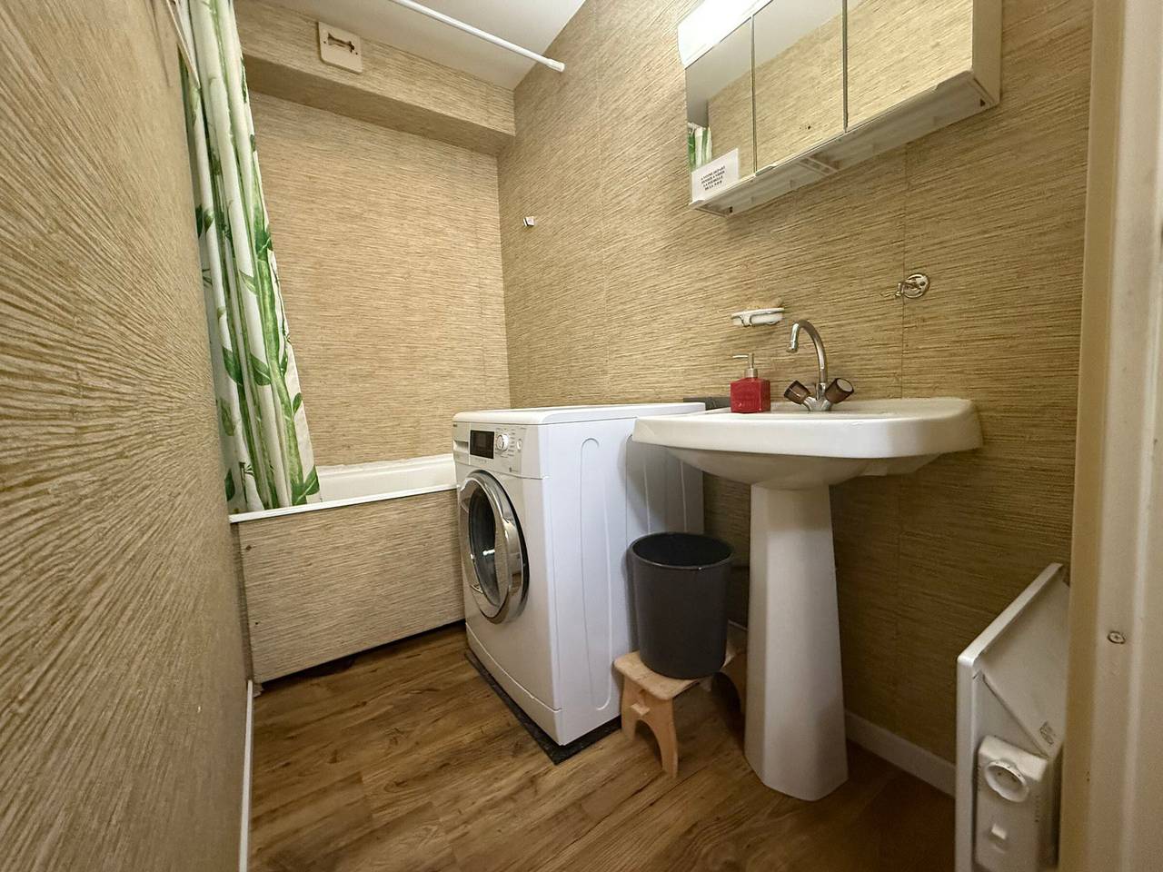 Ganzes Studio, Gemütliches Studio an der Piste, Balkon, bis zu 4 Personen in Corrençon-en-Vercors, Parc naturel régional du Vercors