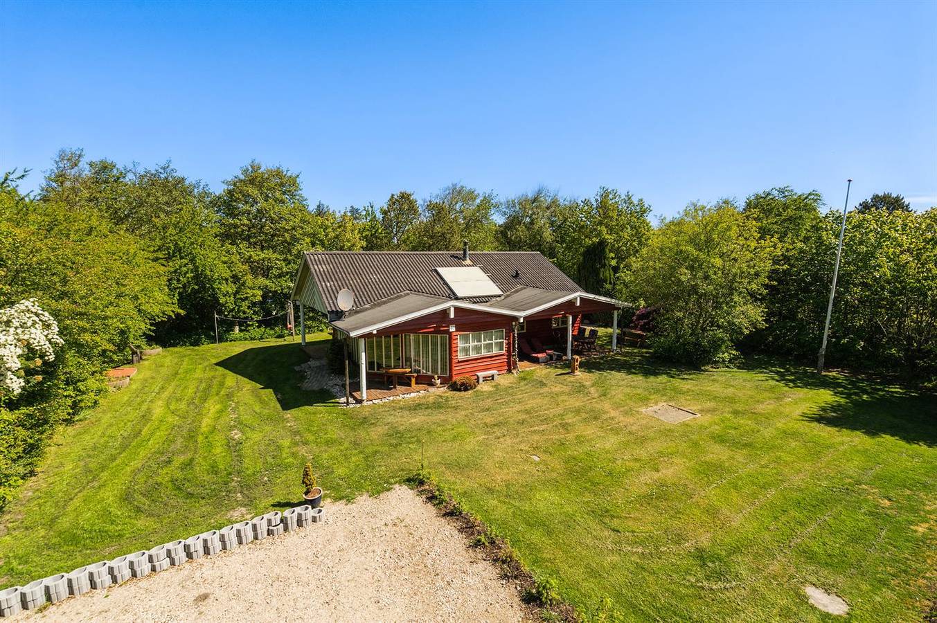 3 bedroom pet friendly home in Thyholm in Lyngs, Thyholm