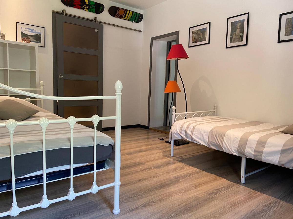 Two-Bedroom House in Moiremont, Marne