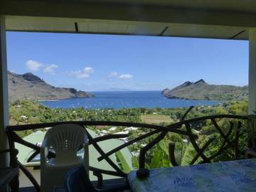 Maison d’hôte pour 3 personnes, avec jardin et vue dans Taiohae