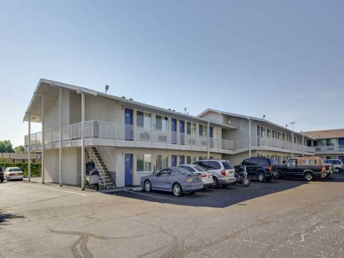 Appartement entier, Séjour confortable avec 2 lits doubles | Ns in Lakewood (CO), Comté de Jefferson