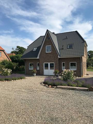 Ferienhaus für 6 Personen, mit Terrasse und Garten in Vitzdorf