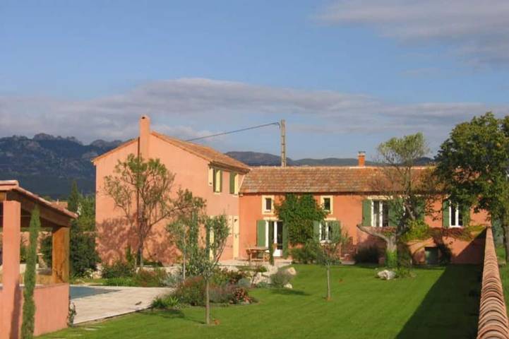 Ferienhaus für 10 Personen, mit Garten und Terrasse - 1