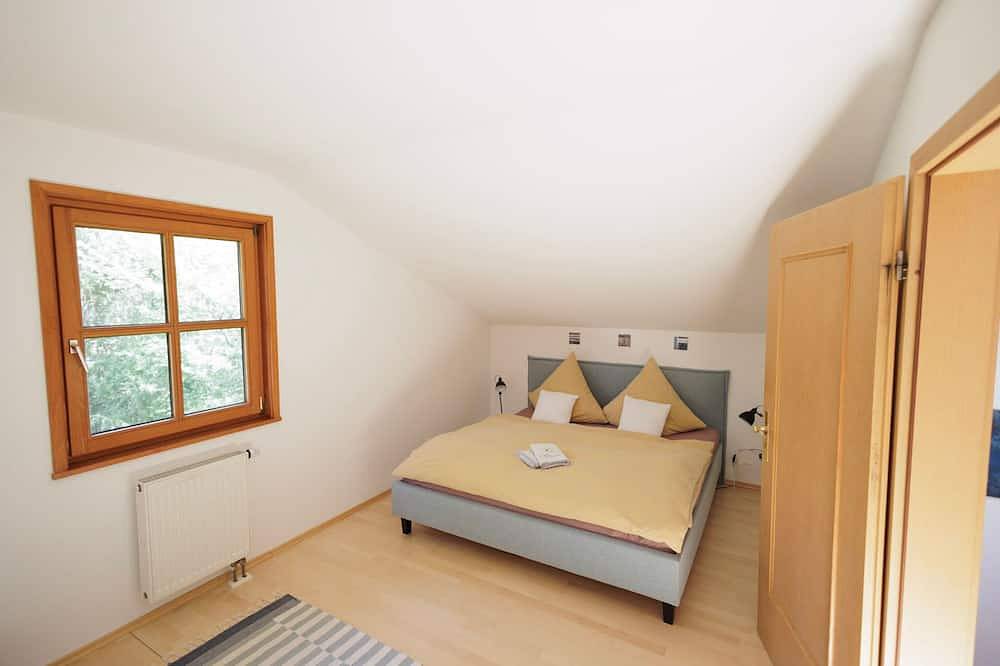Alpenchalet Bad Reichenhall, 3 Dz, Garten, ca 190 qm, Bergblick in Bayerisch Gmain, Bayerische Alpen