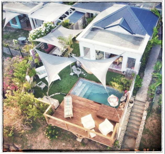 Maison d’hôte pour 2 personnes, avec piscine et jardin, animaux acceptés dans Saint Martin