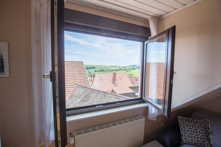Ferienwohnung für 5 Personen, mit Balkon und Garten sowie Ausblick