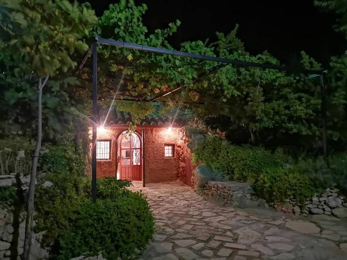 Casa rural para 4 personas, con jardín y vistas, Se admiten mascotas en Sierra Mágina - 3