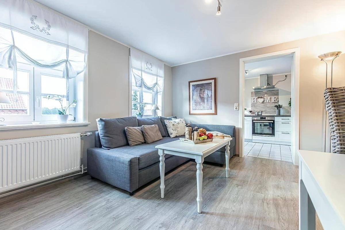 Ganze Ferienwohnung, Wohnung Traumzeit im Gutshof zum See in Kläden, Arendsee