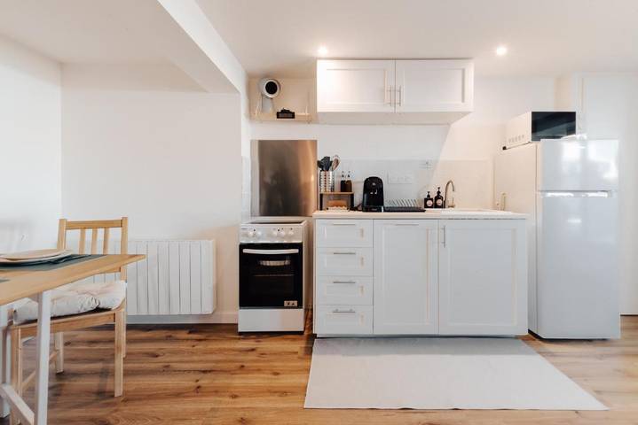 Gîte pour 4 personnes, avec Terrasse et Jardin à Nieul-sur-Mer - 3