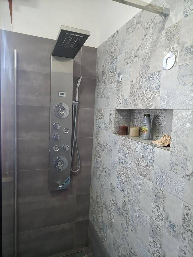Appartamento intero, Two-Bedroom Apartment in Donoratico (Italia), Castagneto Carducci