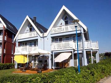 Ferienpark für 6 Personen, mit Sauna und Balkon, mit Haustier in Rechlin