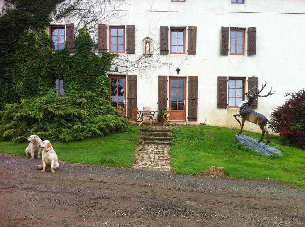 Ferme de Montheu - Chambre Rose in Dommartin-sous-Amance, Région de Nancy