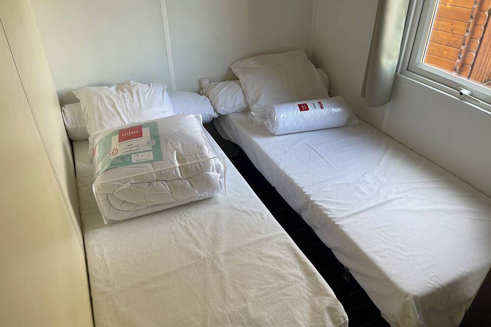 Bienvenue au Mobil-Home de Lily in Bernières-sur-Mer, Région de Caen