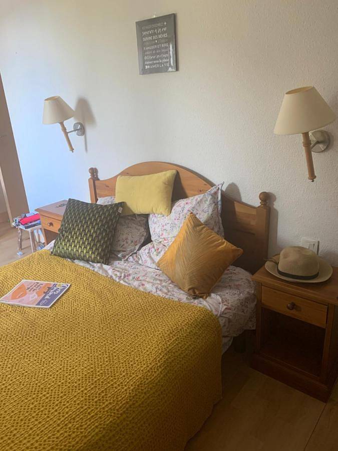 Gîte pour 8 personnes, avec vue et balcon ainsi que sauna et piscine, animaux acceptés à Ustou - 4