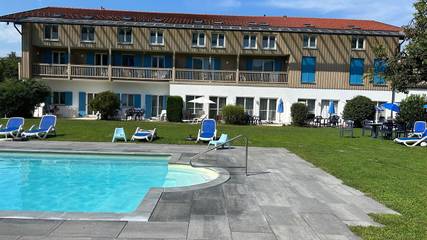 Ferienwohnung für 6 Personen, mit Terrasse und Sauna in Übersee