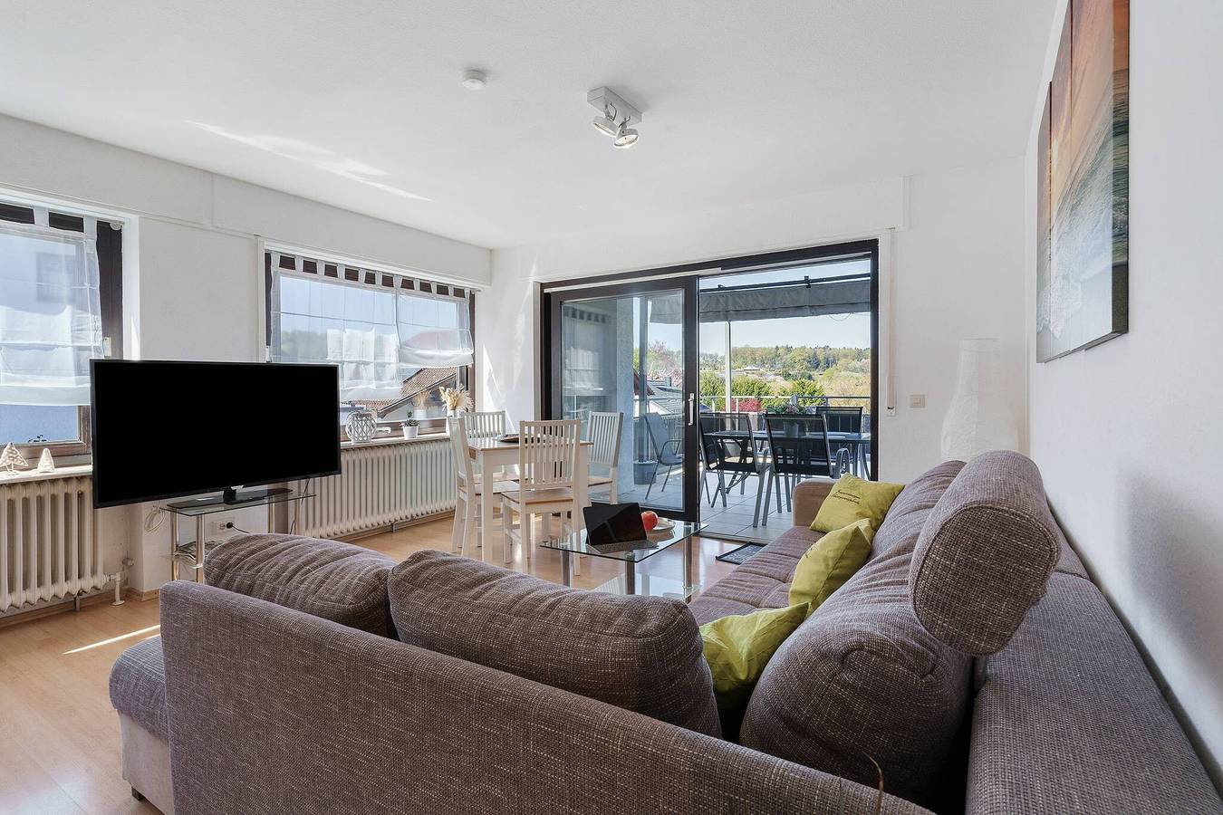 Ganze Wohnung, Apartment „Abendrot“ mit privater Terrasse und Wlan in Engelsbrand, Nordschwarzwald